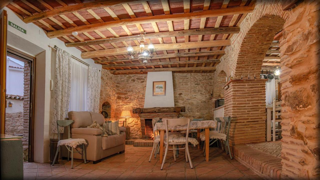 Casa Rural La Casana Fuente del Arco エクステリア 写真